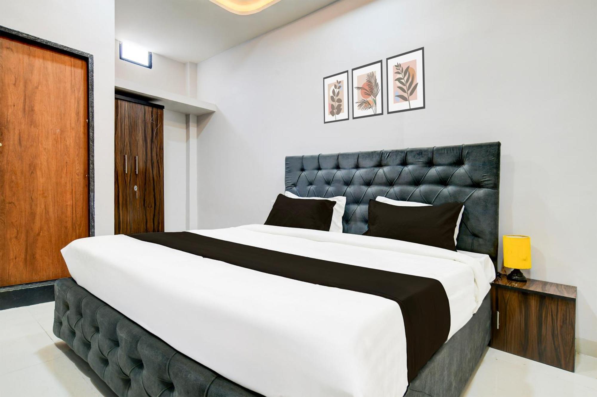Super Hotel O D.V Near Medanta Hospital Indore Extérieur photo